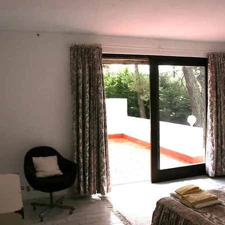 Casa Do Bosque Hotel Corroios